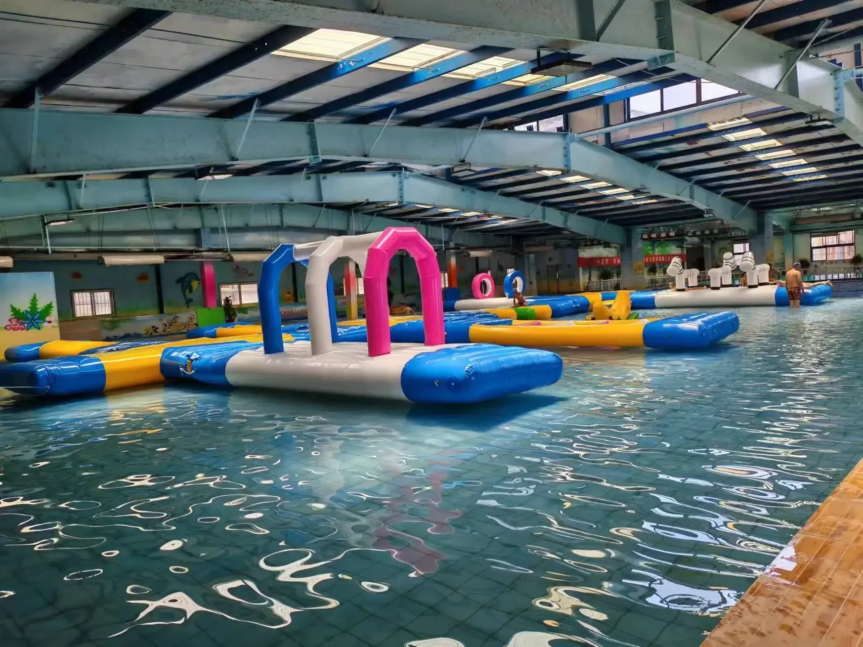 Indoor Outdoor Inflatable Wate - Sports Equipment For Sale avaliação e preço